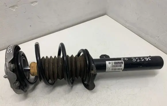 BMW 2 F46 Front shock absorber with coil spring 149415 2232366