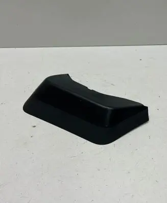 Audi Q8 Rear/tail light trim molding 4M8945255 90139191
