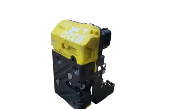 Volvo S80 Front door lock 8650545