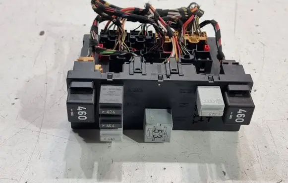Volkswagen PASSAT B6 Comfort/convenience module 3C0937049E
