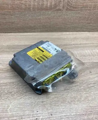Toyota Avensis T250 Airbag control unit/module 8917005120 208623102