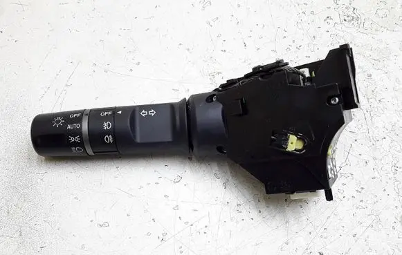 Mazda 6 Light switch df7566122