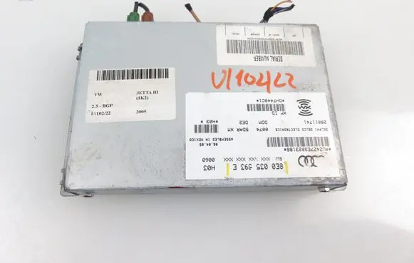 Volkswagen Jetta V Other control units/modules 8E0035593E