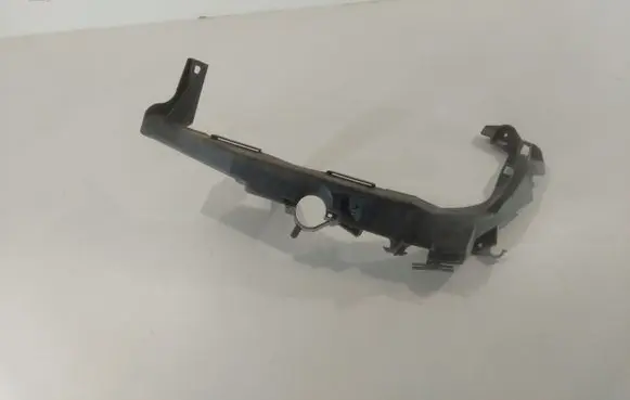 BMW 3 E90 E91 Headlight/headlamp mounting bracket 7116707