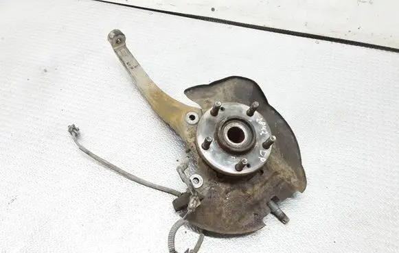 Hyundai Grandeur Front wheel hub spindle knuckle 517163K100