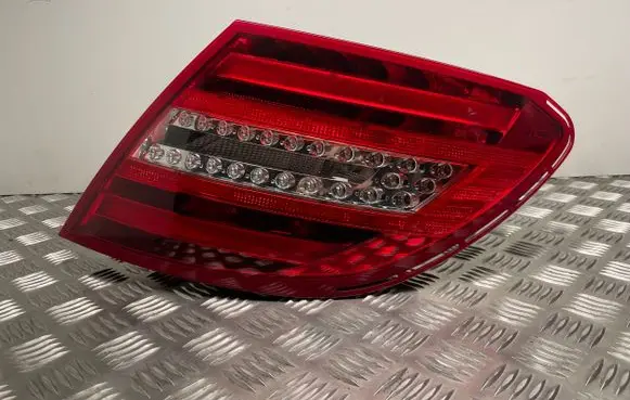 Mercedes-Benz C W204 Rear/tail lights 2048205864