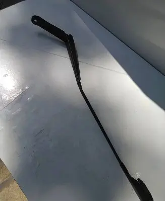 Peugeot 508 Front wiper blade arm 9686437780