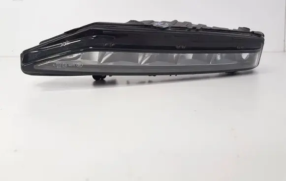 Skoda Superb B8 (3V) Front fog light 3V0941699B 90150336 F0GK18001
