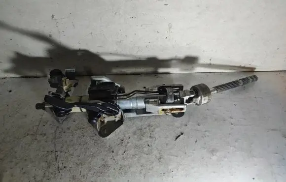 BMW 5 E60 E61 Steering wheel axle 6770695