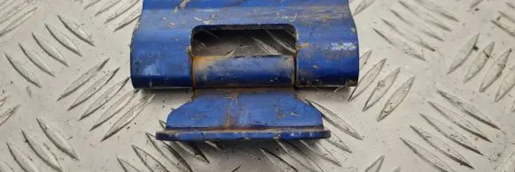 Ford Ranger Tailgate hinge 