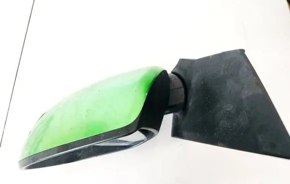 Mazda 2 Front door electric wing mirror E4022683