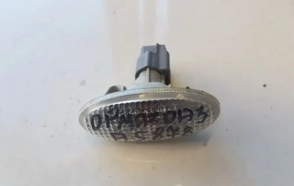 Mazda 3 I Front fender indicator light