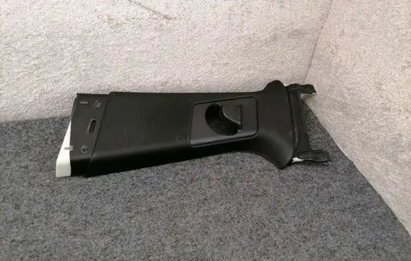 Land Rover Range Rover Sport L494 (B) pillar trim (top) DK6224397A