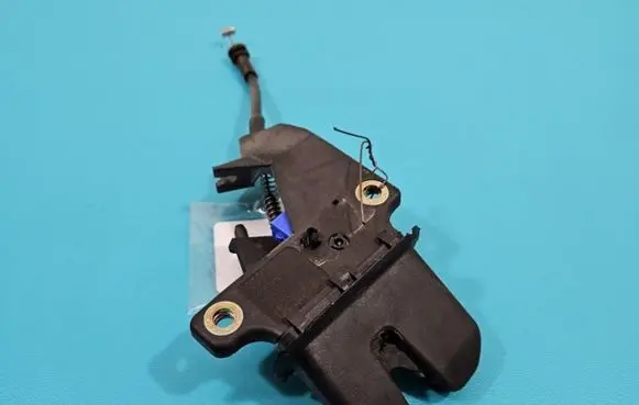 Audi A4 S4 B6 8E 8H Tailgate/trunk/boot lock/catch/latch IMPRK1362862