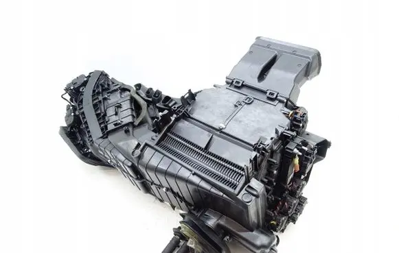 Audi Q7 4M Interior heater climate box assembly 4M2820001AE