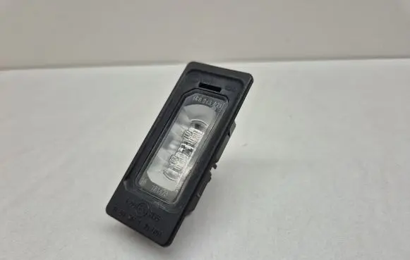 Porsche Cayenne (92A) Number plate light 4G0943021