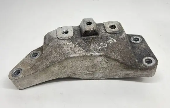 Volkswagen Golf V Gearbox mounting bracket 1K0199117