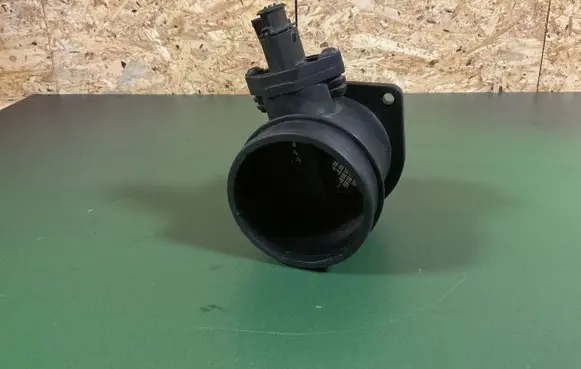 Volvo V70 Mass air flow meter 8670115 0280218088