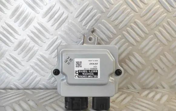 Mazda 2 Fuel injection pump control unit/module 10010