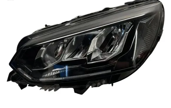 Peugeot 208 Headlight/headlamp 9833036380 73313327