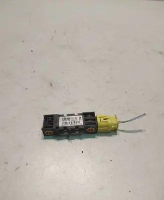 Mitsubishi Colt Airbag deployment crash/impact sensor PMR587419 A4545400117 T10207645784