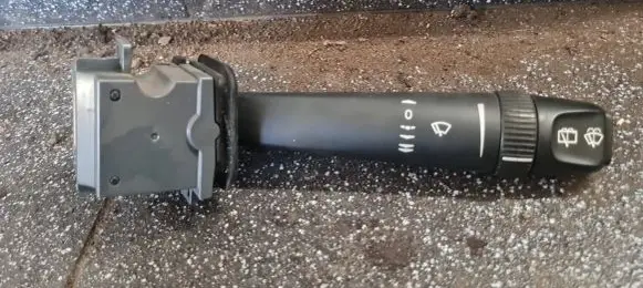 Volvo V70 Wiper control stalk 8691545