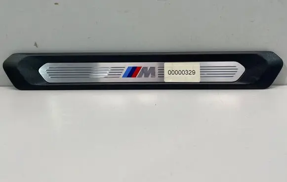 BMW X3 G01 Front sill trim cover 7393397