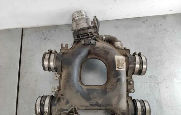 Land Rover Range Rover L405 Intake manifold ah4q6k770dd