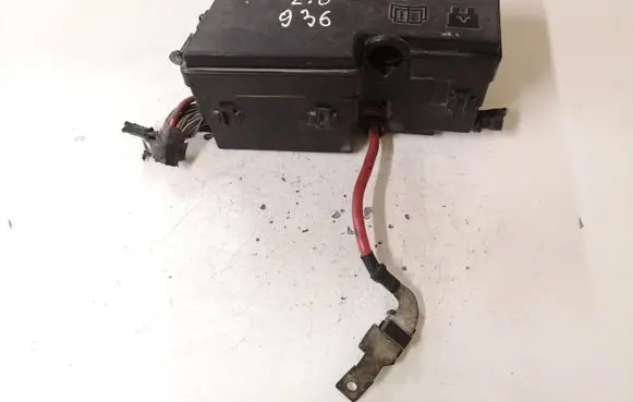 Volvo S40 Fuse module 518818000 8688040 30728013