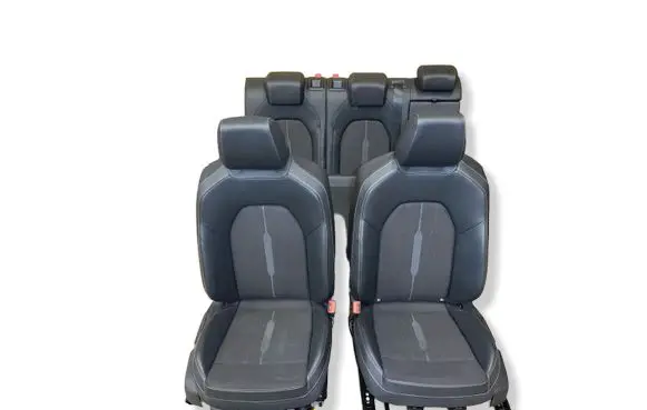 Seat set