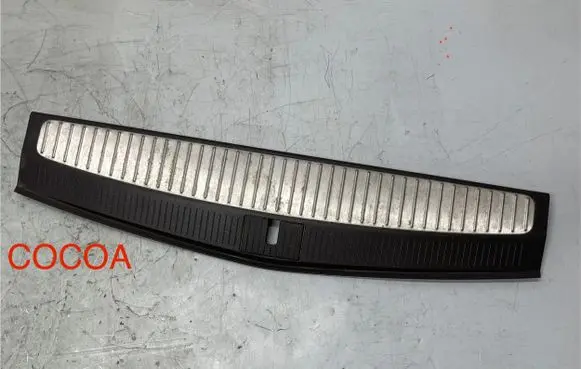 Opel Astra J Trunk/boot sill cover protection 13261725 322225228