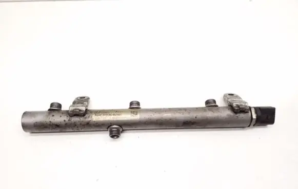 Mercedes-Benz S W221 Fuel main line pipe A6420703095