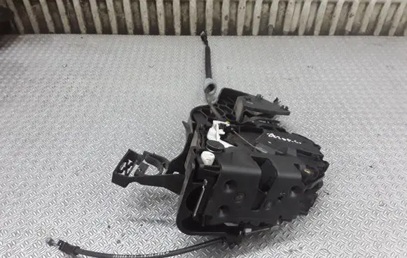 Volvo S40 Rear door lock 30663957