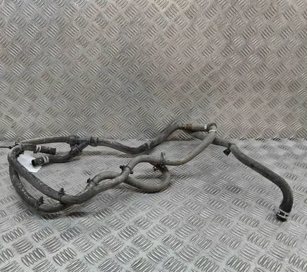 Tesla Model X Engine coolant pipe/hose 104769000C