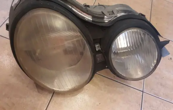 Mercedes-Benz E W210 Headlight/headlamp 21W1156 14838400