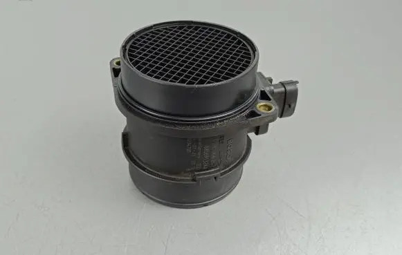Jeep Grand Cherokee Mass air flow meter 68069532AA