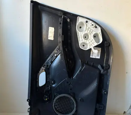 Peugeot 2008 I Front door card panel trim 491100129536