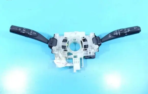 Subaru Impreza III Headlight wiper switch 83111FG12 IMPRK1250646