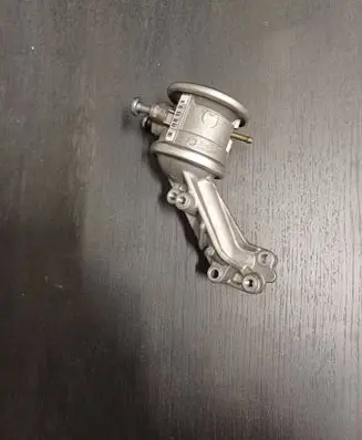 Audi Q5 SQ5 EGR valve 06E131102