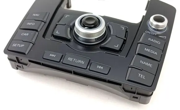 Audi Q7 4L Central console control unit 4L0919611B