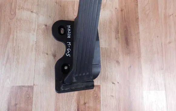 Mazda CX-5 II Accelerator throttle pedal GHK341600G