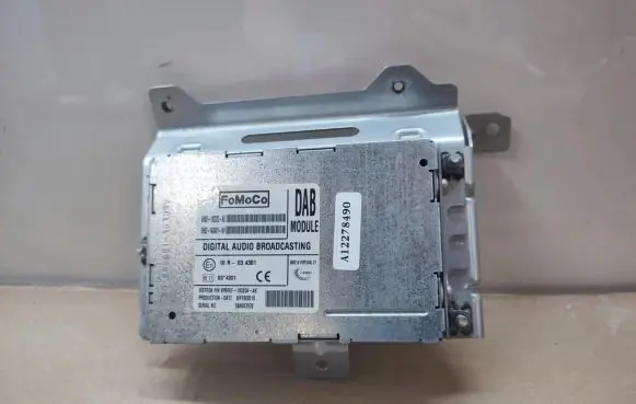 Jaguar XJ X351 Antenna control unit 6H5214D401AH