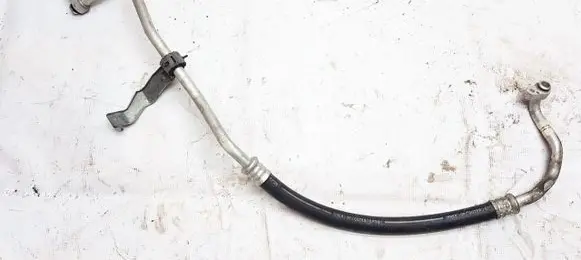 Subaru Outback Air conditioning (A/C) pipe/hose