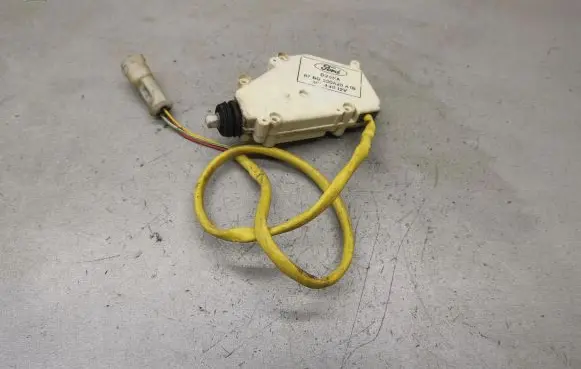 Ford Scorpio Central locking motor 87BG220A20A1B