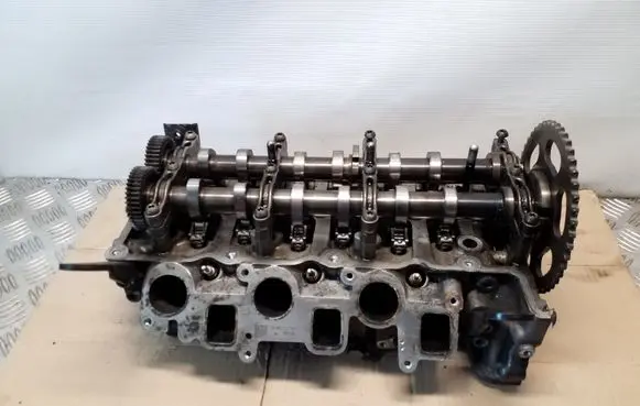 Audi A5 Sportback 8TA Engine head 059354DS 0268 0268059354DS