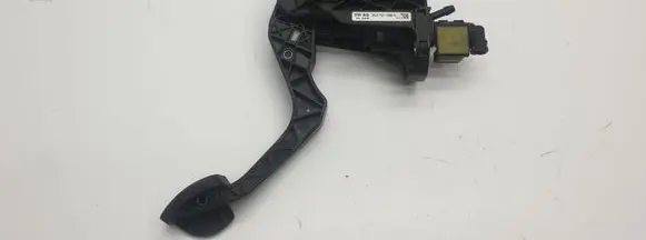 Clutch pedal