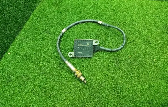 Renault Trafic III (X82) Lambda probe sensor 227905444R SNS148A A00089090000