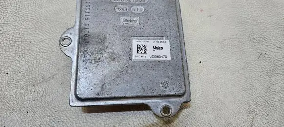 Ford Focus C-MAX Voltage converter/converter module L90060470