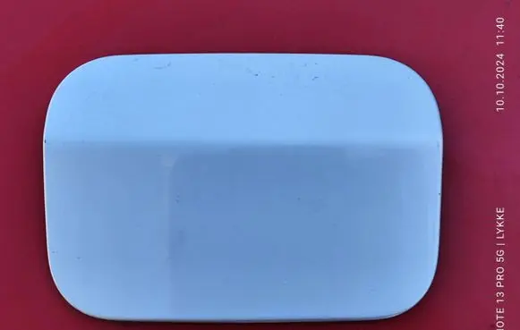 BMW 5 E60 E61 Fuel tank cap 