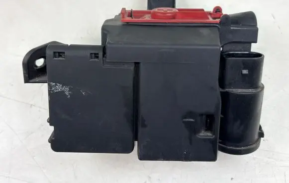 Audi A5 Current control relay 8W0941823F